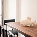 度假居 Micenei Homes *
